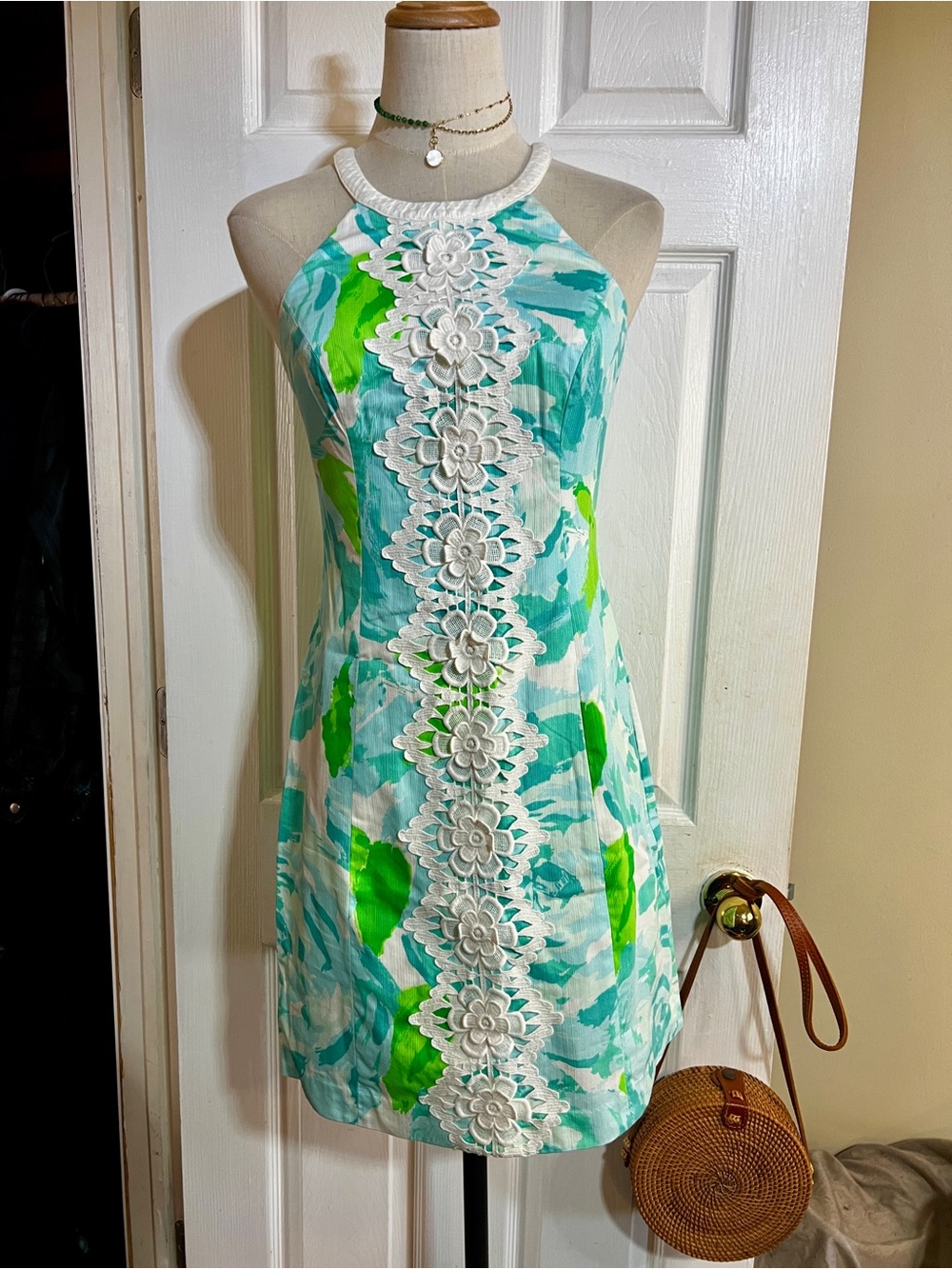 Lilly Pulitzer Pool Side Blue Pearl Shift Dress First Impression Lace Mod 2